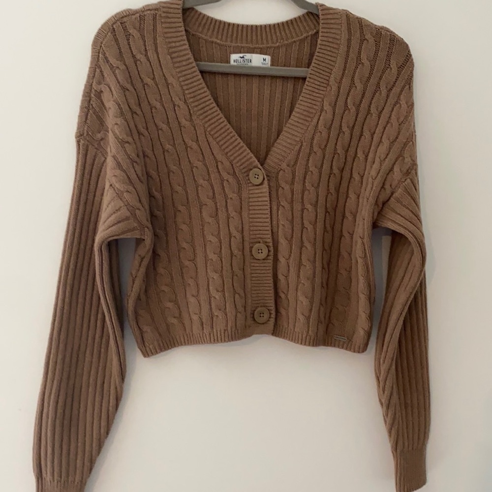 Cropped sweater